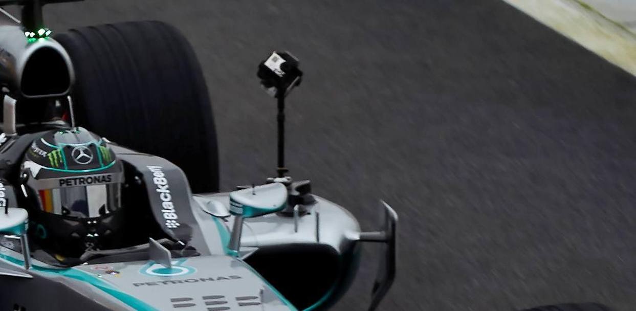 Sulle monoposto  stato notato un fiorire di sensori di tutte le forme per raccogliere dati: non male questa telecamera (?) sulla Mercedes 